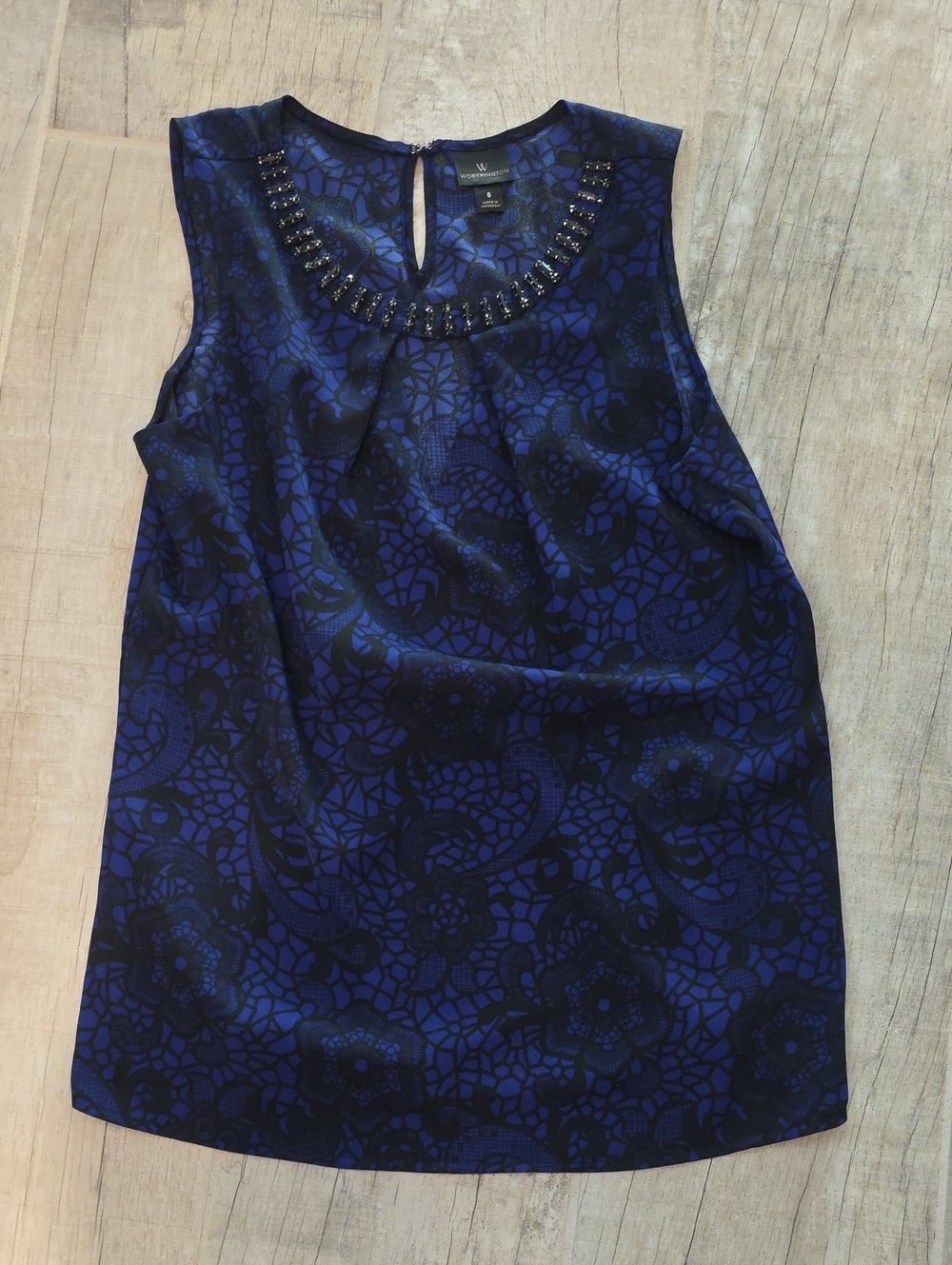 Worthington Navy and Black Beaded Neck Sleeveless Top